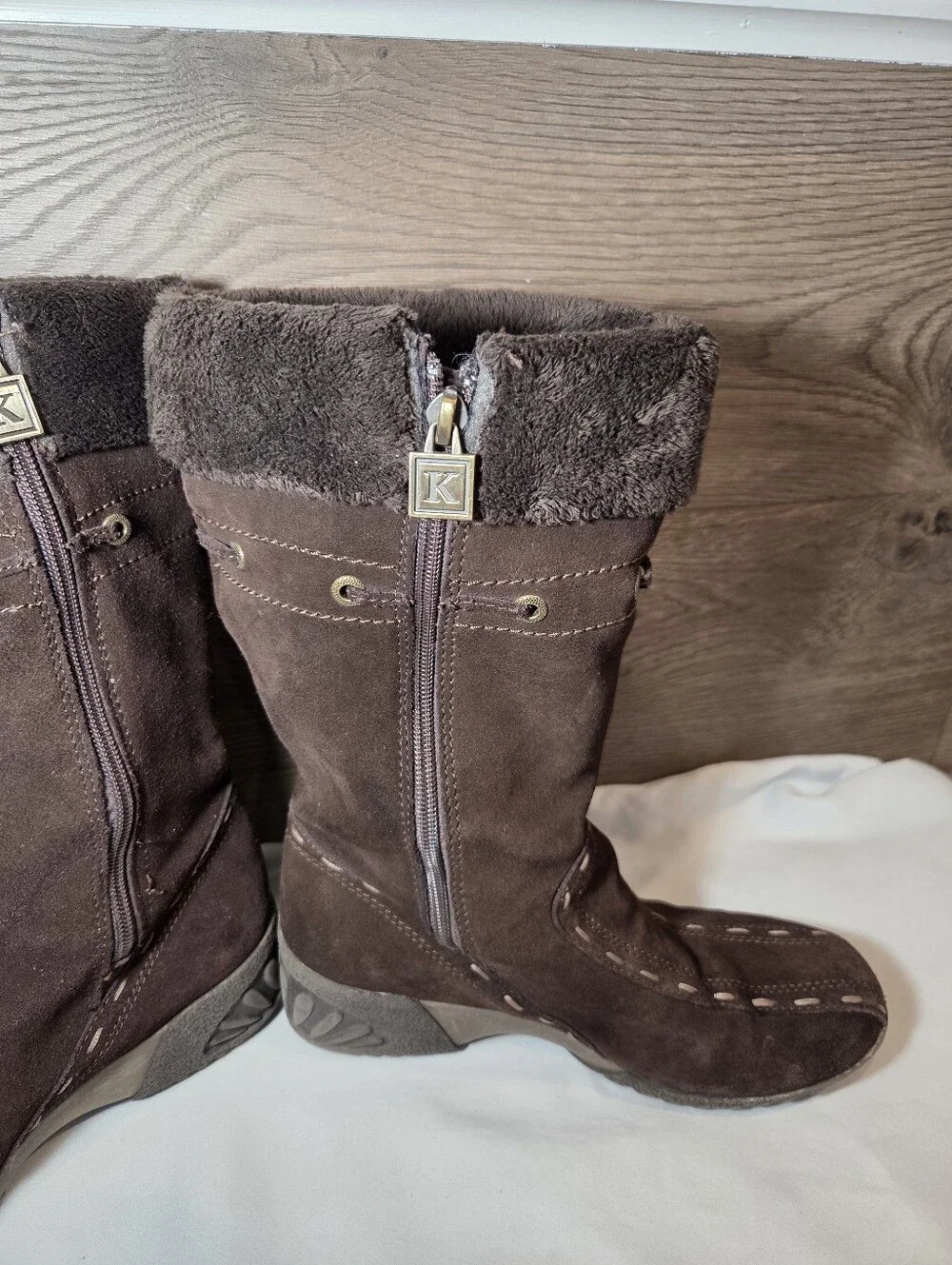 Khombu Allana Winter Boots Size 8M